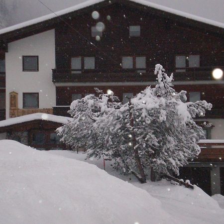 Alpenhof "Alt Laehn" Lähn Exterior foto