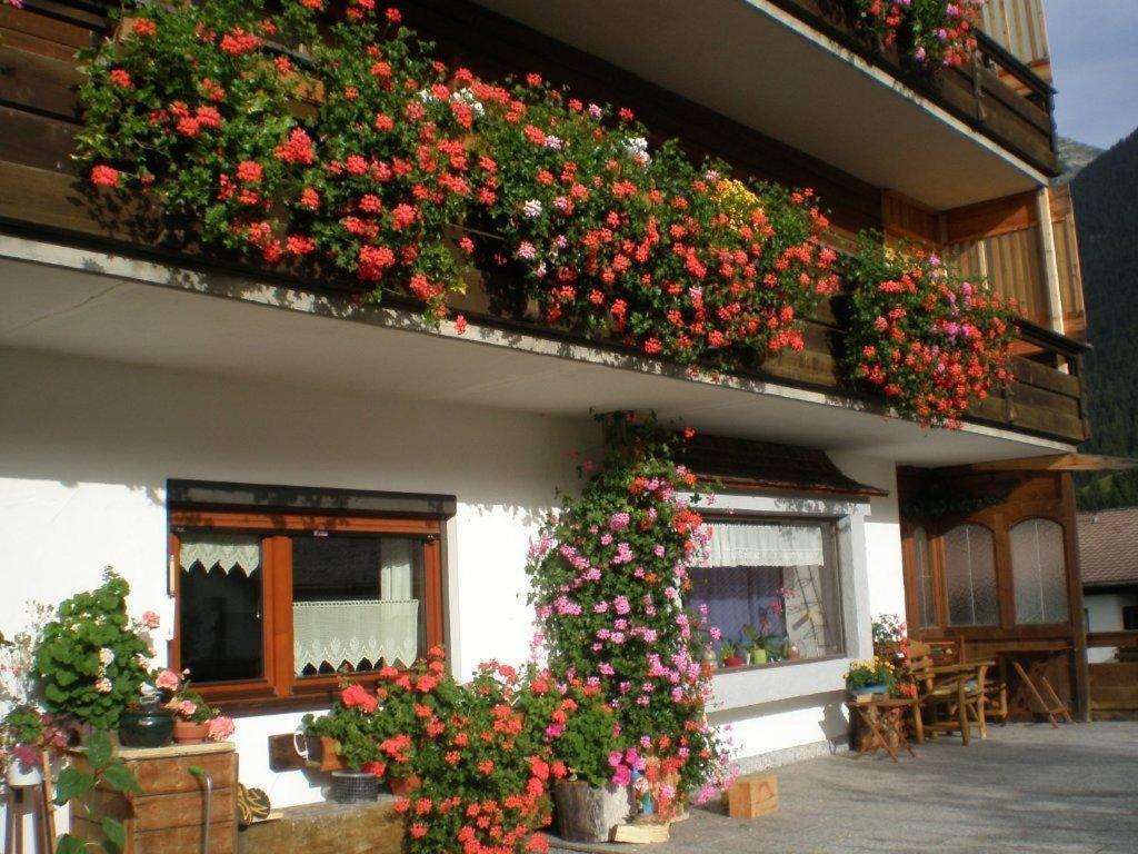 Alpenhof "Alt Laehn" Lähn Exterior foto
